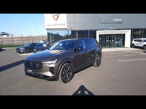 Volvo XC90 T8 PLUS DARK Edition Air Suspension--Re - Image 2