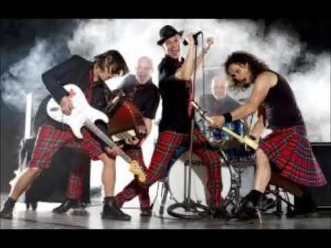 download lagu mp3 mp4 Polka Polka Polka, download lagu Polka Polka Polka gratis, unduh video klip Polka Polka Polka