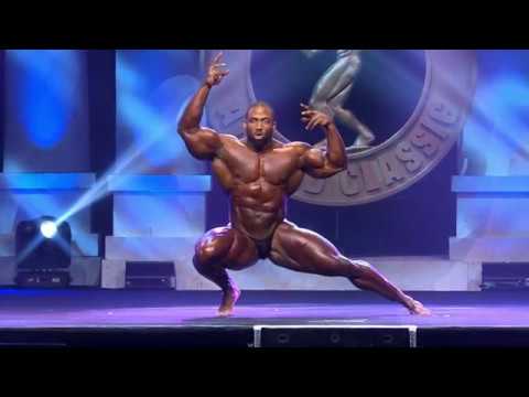 2017 Arnold Classic: Cedric McMillan Posing Routine
