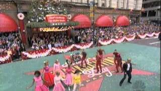 Cheyenne Jackson, Jenn Gambatese -"Love Me Tender_Burnin' Love" at Macy's Thanksgiving Day Parade