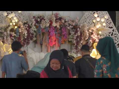 Acara Resepsi Pernikahan Adat Jawa di Jambi Sumatera Indonesia