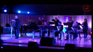 "A mí no me hablen de tango" por Hernán "Cucuza" Castiello y la Orquesta Típica Almagro.