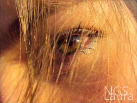 NGS (Nos Gusta el Sexo) - Laura ( niña de ojos rojos )