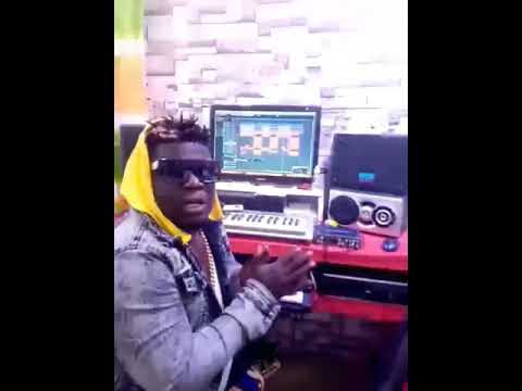 King of the moment want to realse another banger🔥track (GYEA DEDE