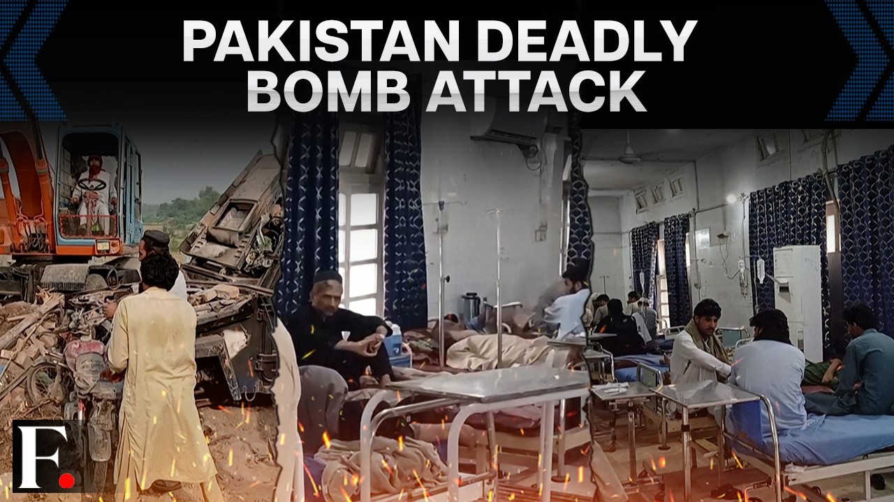 Car Bomb Blast Kills 15 Pakistani Police Officers | FP Video