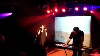 Conjure One - I Dream In Colour (Dingwalls 23-05-2010).MOV