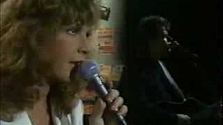Patty Loveless w/ Vince Gill - The Night&#39;s Too Long (live)