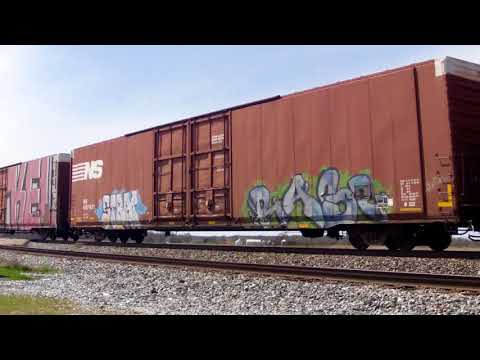 NS 122 @ FLINT, IN 4 25 18 NS 8911