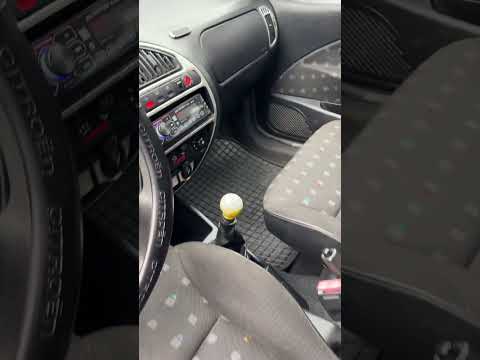 фото citroen saxo saxo 0