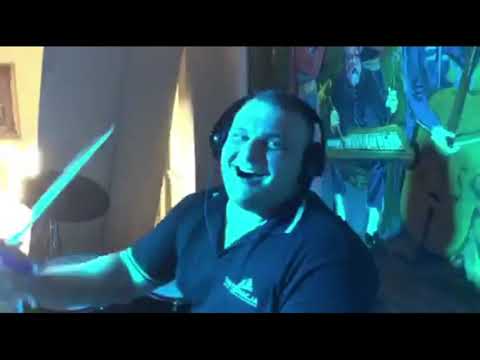 Mniej niż zero - The Tonacja