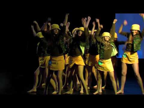 Dívka roku 2016 - úvodní choreografie H2O - finále celostátní soutěže