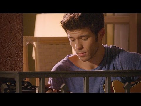 Carlos y Paula cantan 'No puedo vivir sin ti' - Vive Cantando