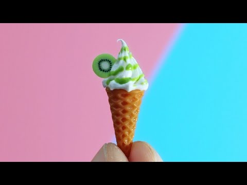 giant ice cream 🍦