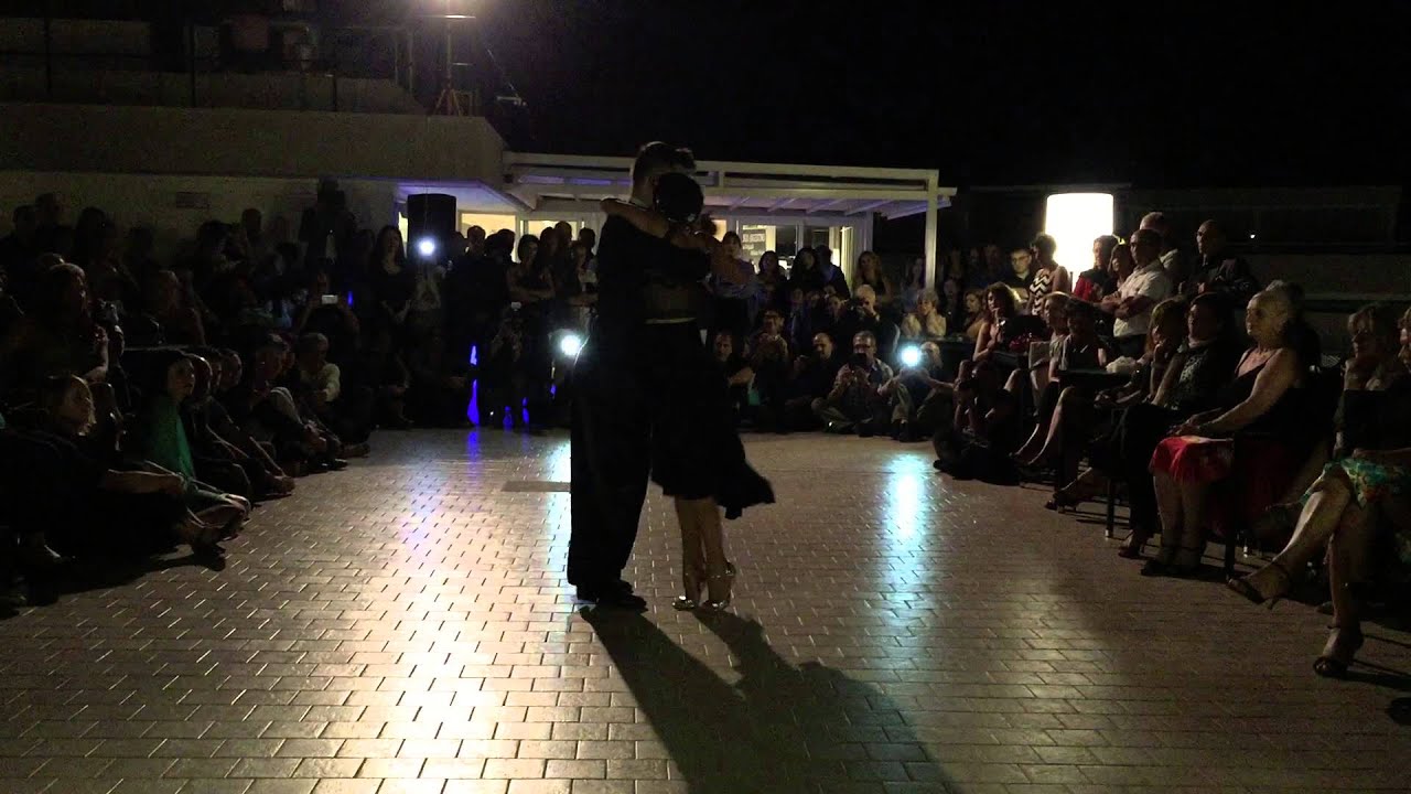 Javier Rodriguez y Luna Palacios  / milonga