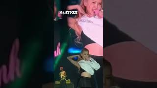 Download lagu Lisa: 'Rosie let's go!' Rosé raps Lisa's part during As If Its Your Last' #blackpink #bornpink mp3