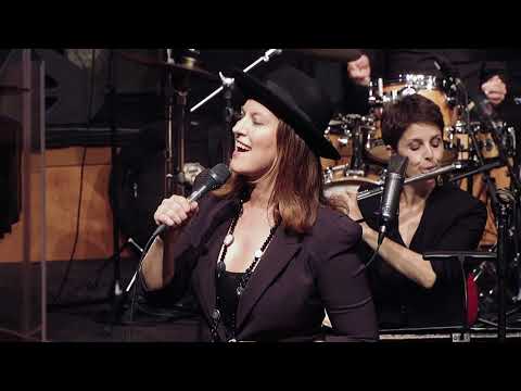 Fay Claassen & David Linx - And Still We Sing Live Promo