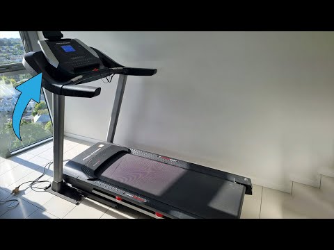 Proform 505 CST Fold Up Treadmill - LAST ONE - Image 2