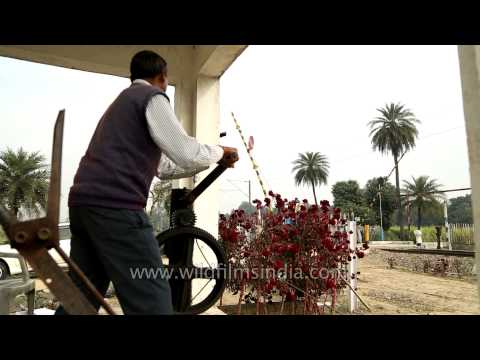 Manually operated railway level crossing in India