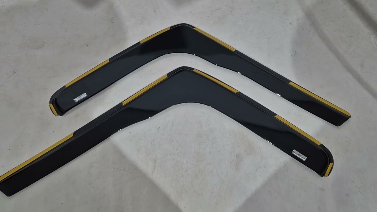 Ветровики вставные (2 шт, HIC) Video 1