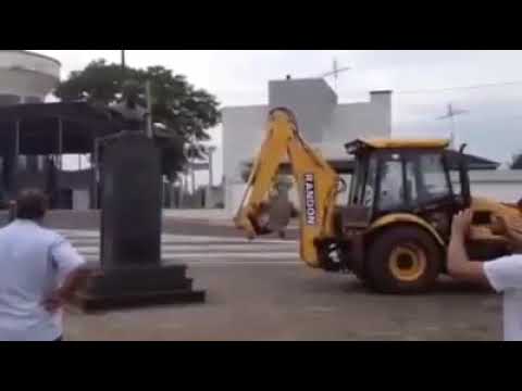 Queremos o monumento do presidente Costa e Silva de volta na praça Taquari,PT comunismo derrubou