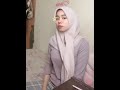 Isaraa Sengaja Selak Tudung