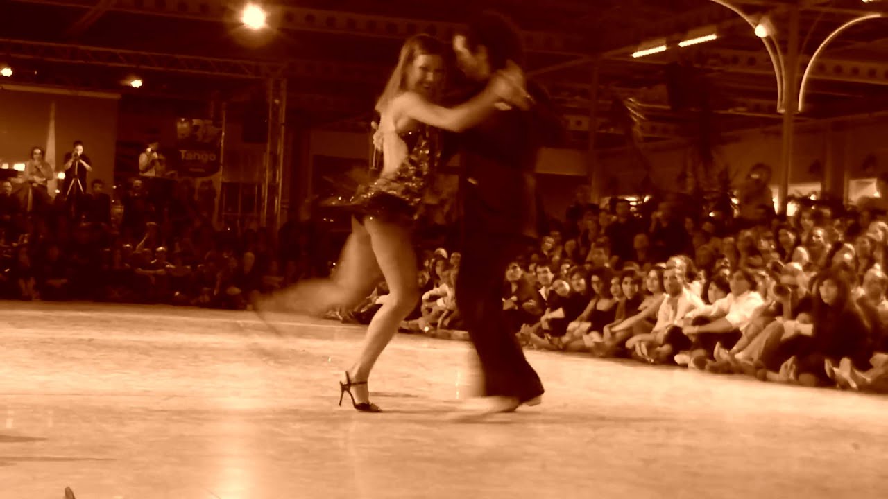 Incredibili Sebastian Arce y Mariana Montes Torino Tango Festival 2010.MP4