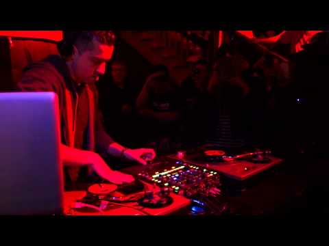 Skratch Lounge 3 Year Anniversary, 2013 DMC Seattle (2013-04-04) - DJ Melo-D Showcase