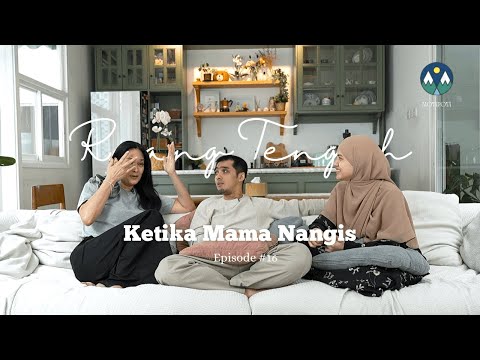 Middle Room #16: When Mama Cried