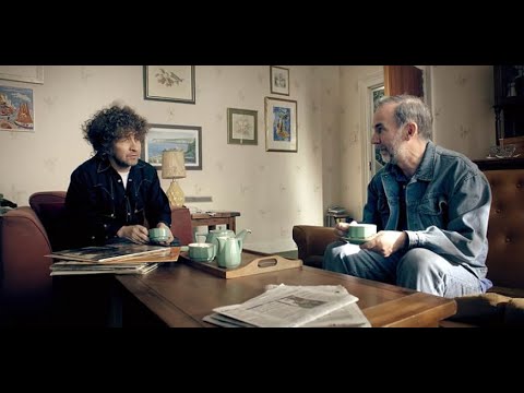 Urban Myths: Bob Dylan - Knocking on Dave's Door