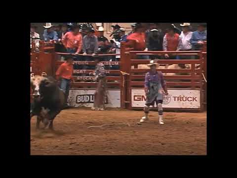 Leroy Brown bucks Ervin Williams - 94 PBR Ft. Worth