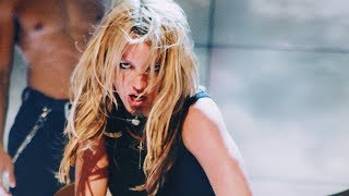 Britney Spears - Breathe On Me (Live @ CD: UK) | Legendado