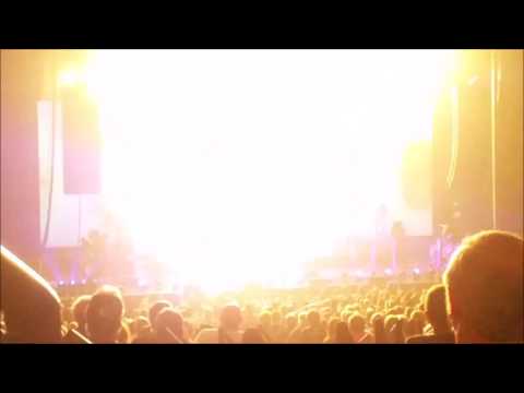 Pigs - Brit Floyd Minneapolis 2016