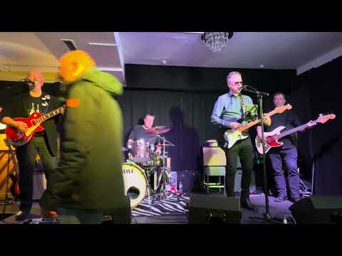 STEREO BANDITS - Ain't No Love In The Heart Of The City (Whitesnake), live im Piepenstock Dortmund