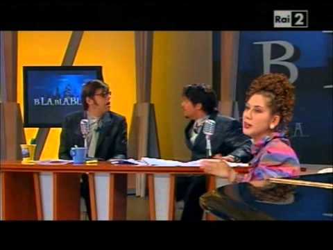 LILLO E GREG   la medium