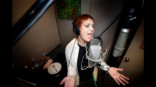 É Preciso Perdoar (Intro Lonnie's Lament) Music Video