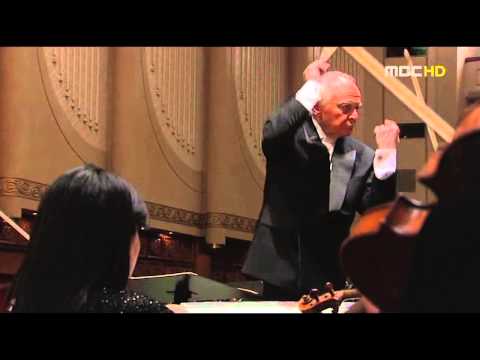 2008-New York Philharmonic in Pyongyang