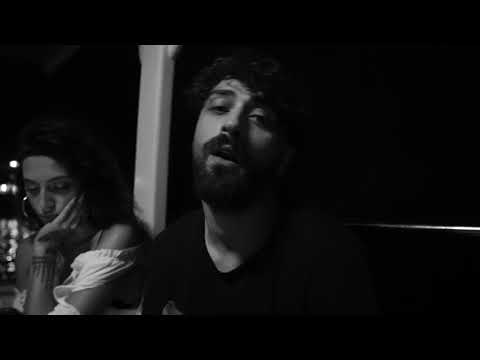 Video thumbnail for Milyon (Live Session)