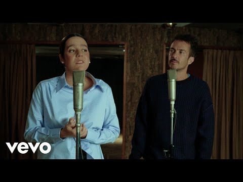 Vetusta Morla, Valeria Castro - El Amor de Andrea (Video Oficial)