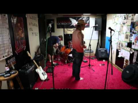 The  Unfortunates - Six of Hearts (Jam Room Set Up Video)