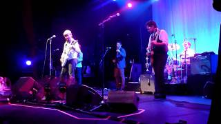 The EELS - &quot;Fresh Feeling&quot; &amp; &quot;That&#39;s Not Her Way&quot; @ Le Bataclan - Paris - 04/07/11.