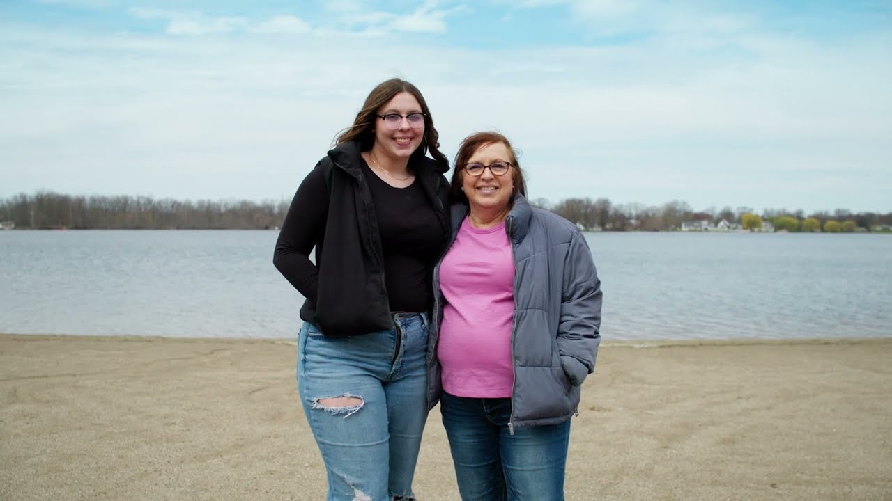 <span class="green-text">Big Sister</span> Briana & <span class="green-text">Little</span> Makia