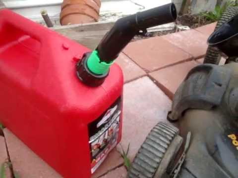 FAIL! Consumer Alert Warning Briggs & Stratton Smart Fill Spout Review FAIL!