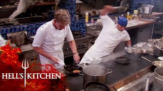 Anton Slips During Service As Gordon Cooks His Fish | Hell's Kitchen video