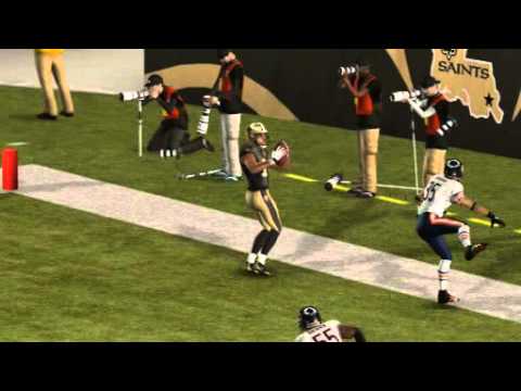 Drew Brees Floats A Pass To Marques Colston For A 2 Yard Touchdown