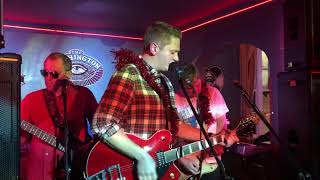 Christmas Will Break Your Heart (LCD Soundsystem Cover) (Live) - JENNELS