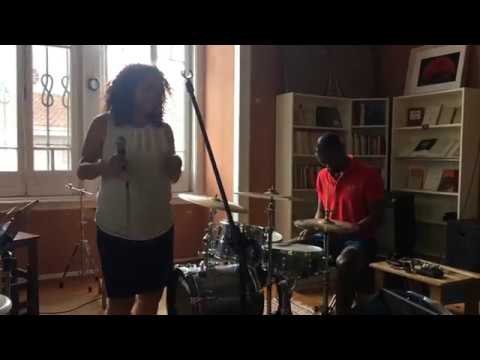 Ensaios "Mornas Ao Piano"