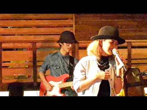 เหนื่อยไหมหัวใจ by ว่านวันวาน