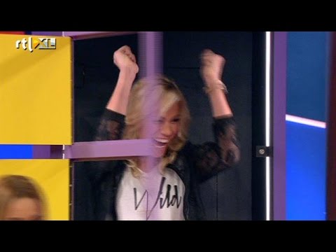 Nicolette Kluijver komt uit de kast - DE GROTE IMPROVISATIESHOW