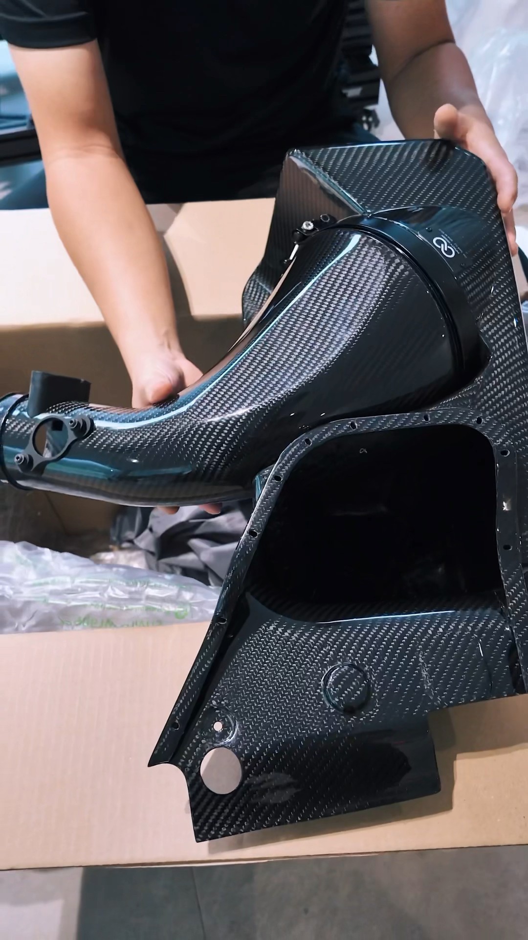 #InfinityDesign carbonfiber air intake Honda Civic Type-R #FL5 #GFORCE