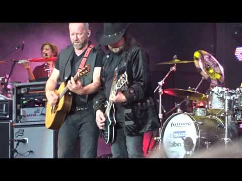 Lucie - Zkamenelý dítě /Praha 1.7.2016/